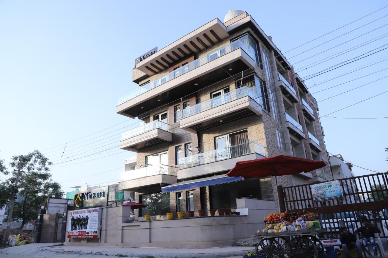 Nirvana Rooms Gurgaon Zewnętrze zdjęcie