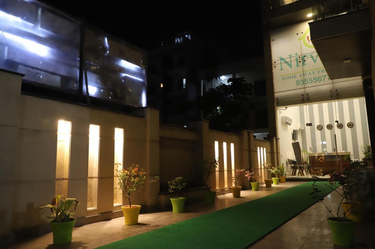 Nirvana Rooms Gurgaon Zewnętrze zdjęcie
