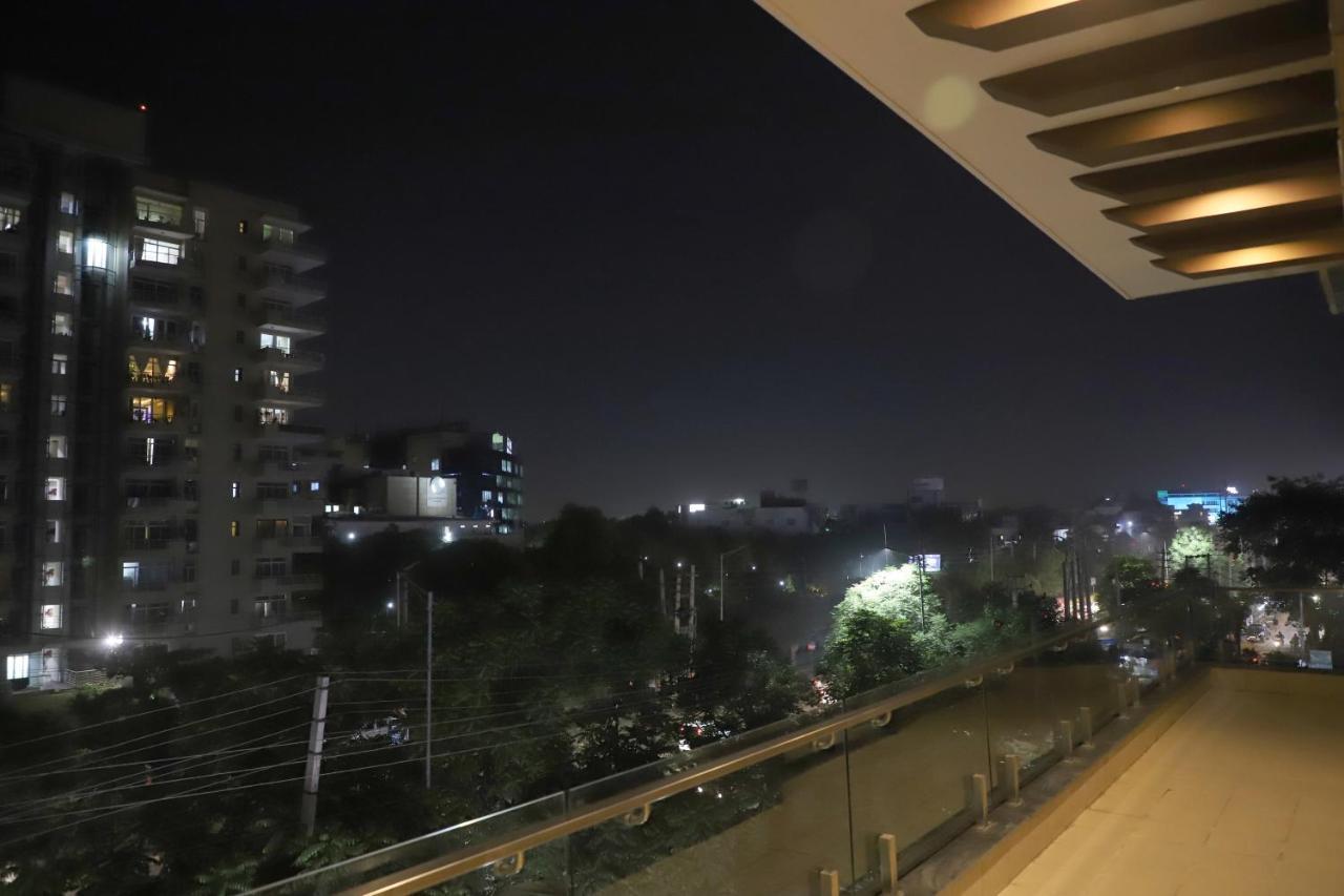 Nirvana Rooms Gurgaon Zewnętrze zdjęcie
